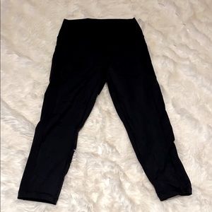 Zyia Active Pocket Light n Tight Hi-RIse Capri